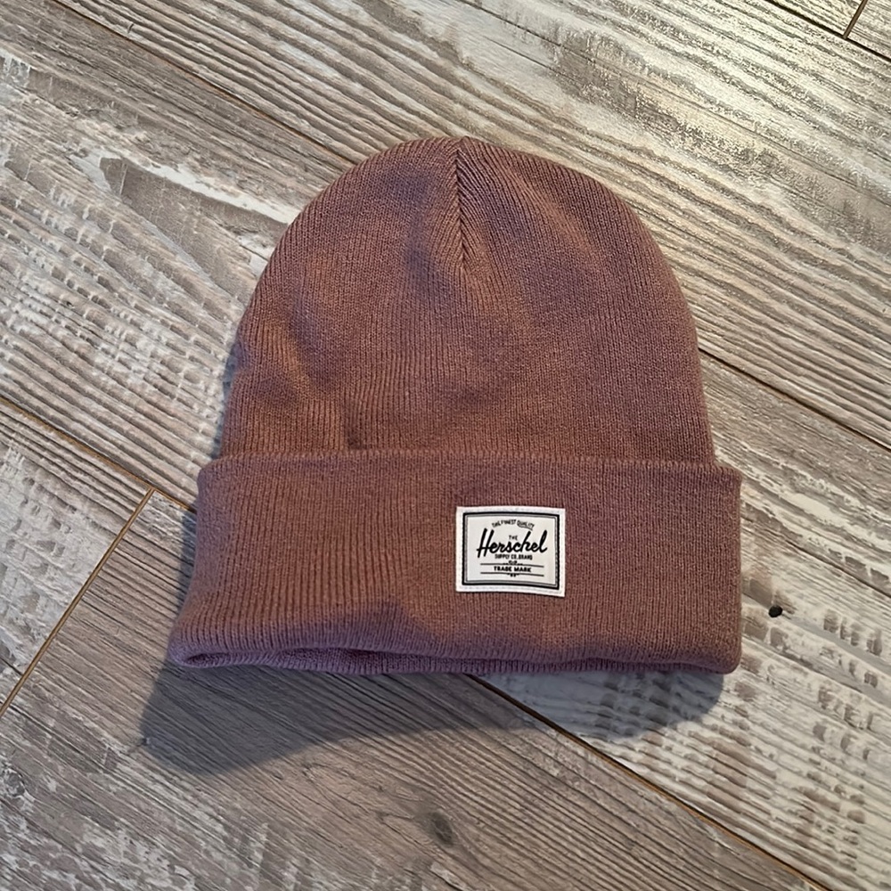 Herschel supply co pink beanie